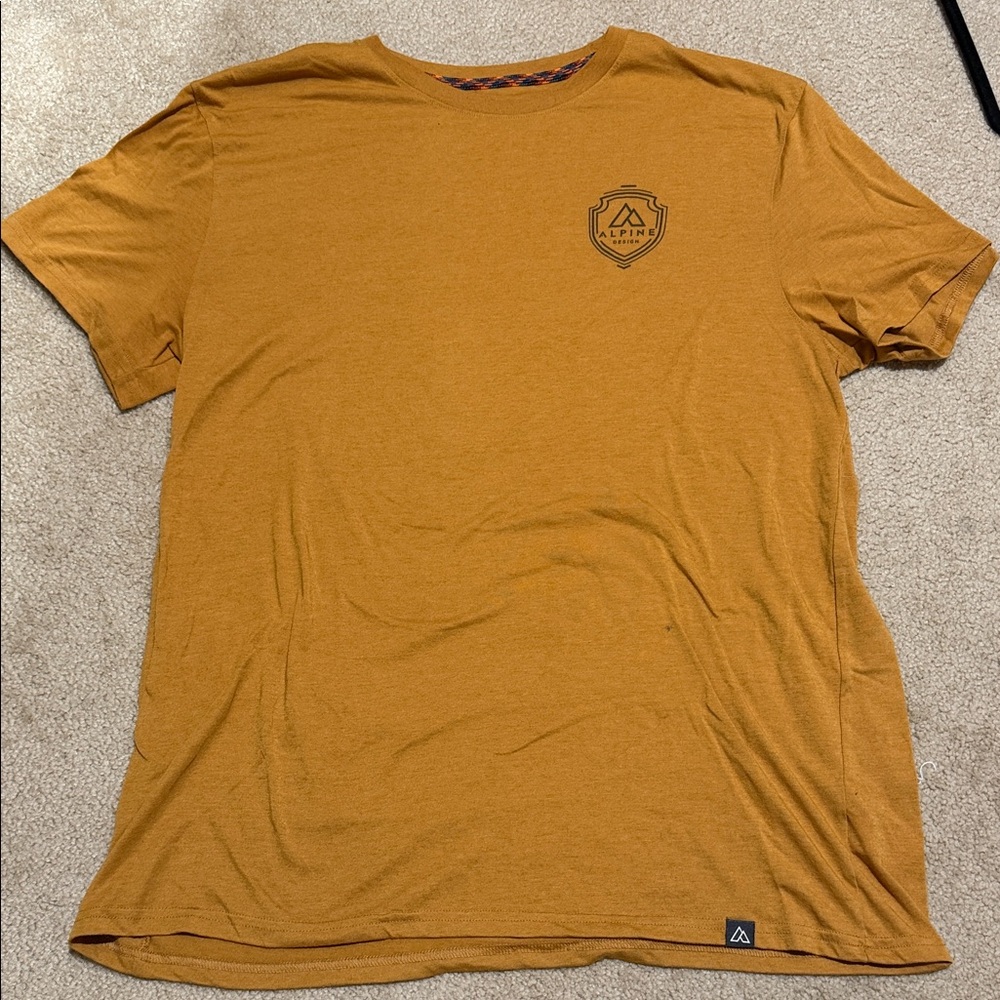 Alpine Design Men's Short Sleeve Tee in Amber